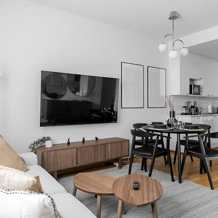 Classy In The Heart Of Apartment